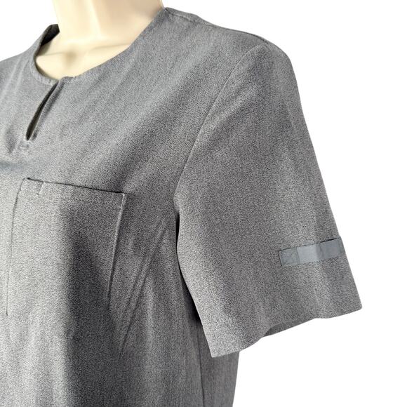 Cuddl Duds Scrub Top Womens XS Heather Gray Split Neck Short Sleeve ClimateRight - Picture 3 of 15